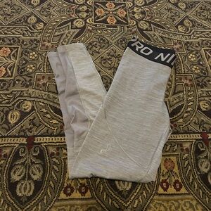 Nike Pro Women’s Gray Leggings